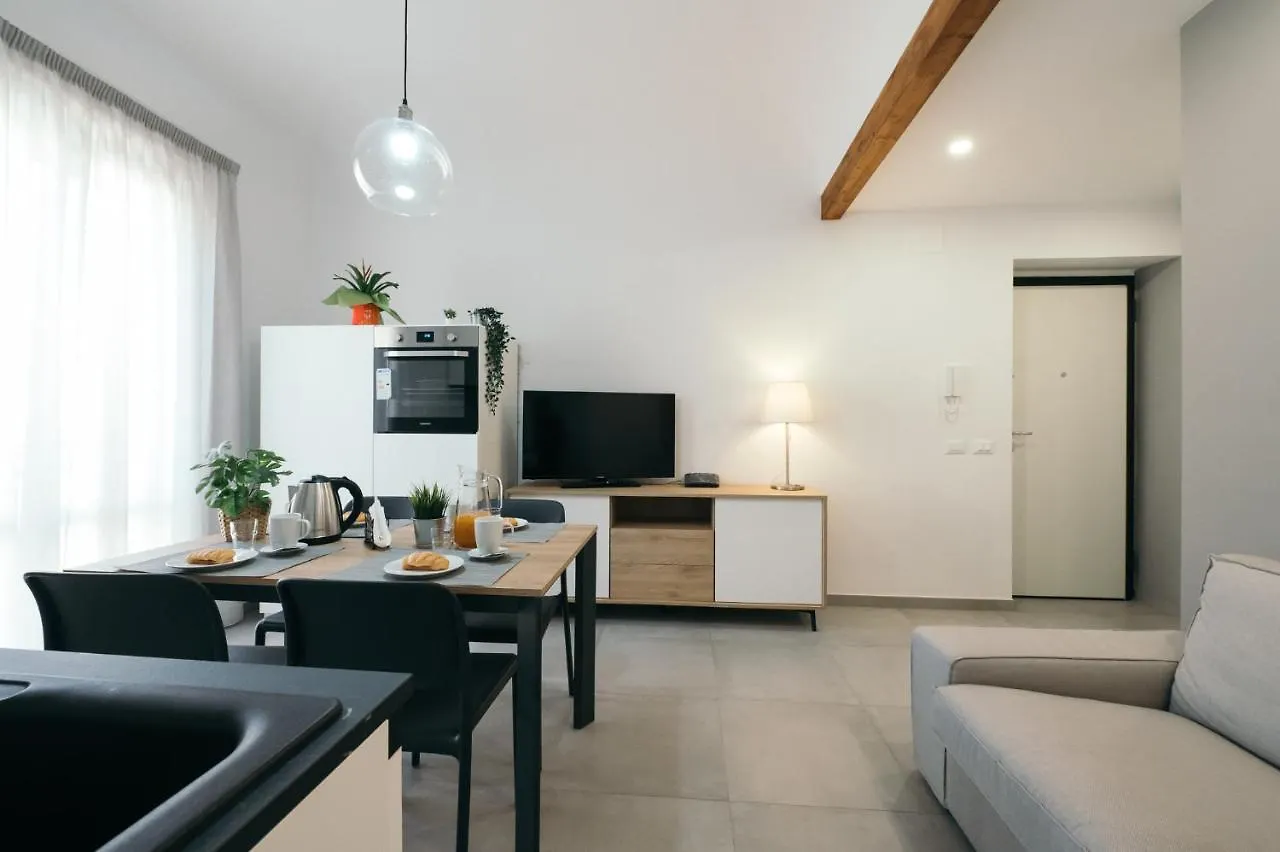 La Casa Di Ale Apartment Palermo