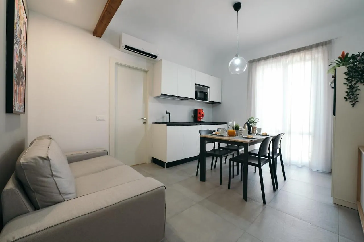 La Casa Di Ale Apartment Palermo Italy